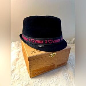 I ❤️ Justin Beiber 2011 Concert Fedora Hat 🎩